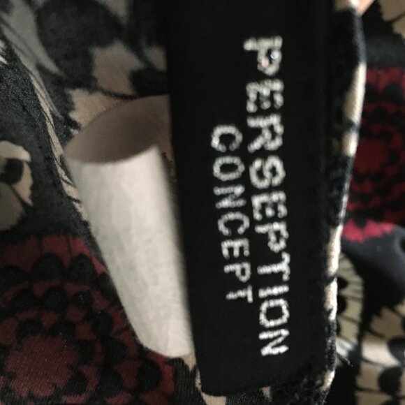 Perseption Concept Pattern Tops, Long Sleeve, Medium - Picture 4 of 5